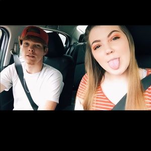 Meet your Posher, Derek